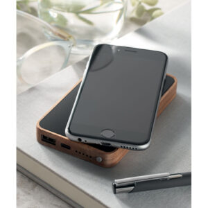 Powerbank med trådløs opladning